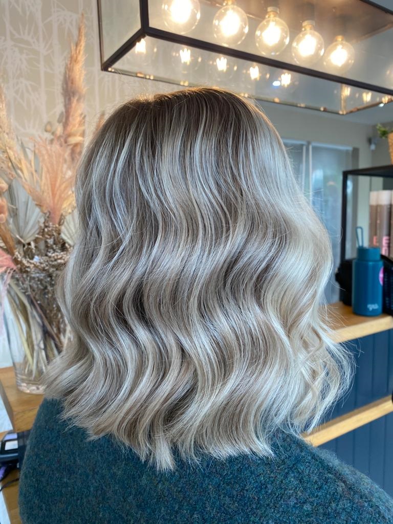BEST HAIR COLOUR SALON IN CARDIFF BEST HAIR COLOUR SALON IN CARDIFF